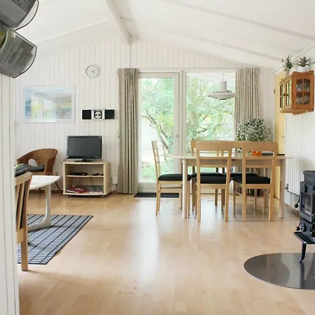 Ferienhaus Poserkrogen - Holiday Close To The Beach Vester Somarken